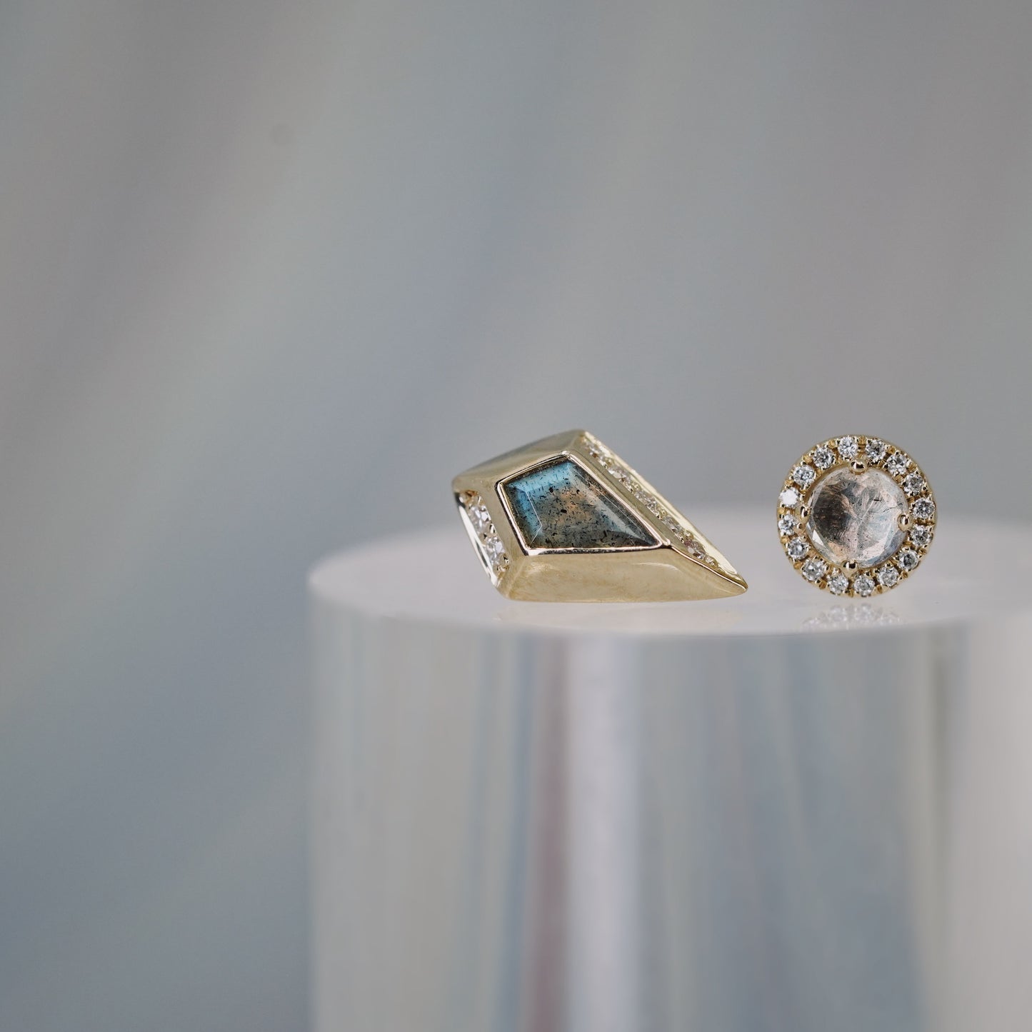 Kite Labradorite with Diamond Edge Threadless End