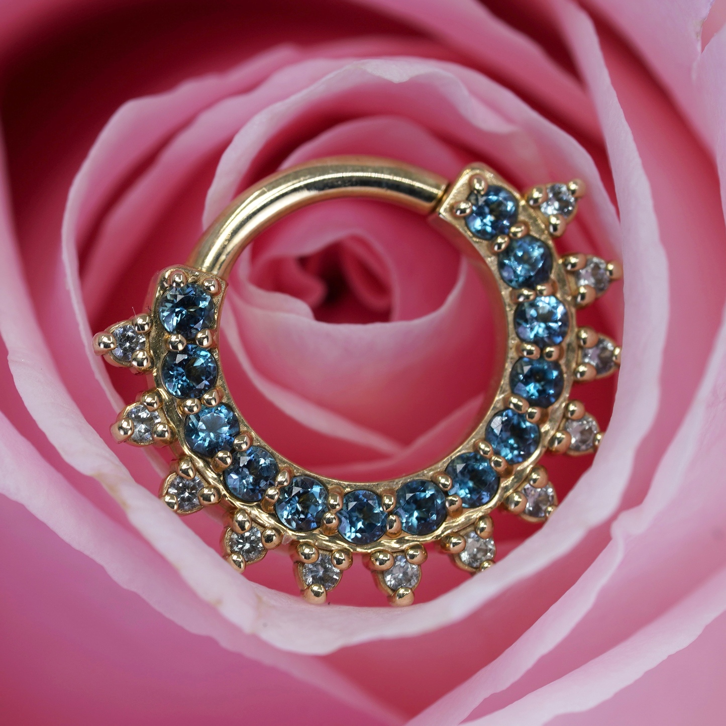 Kolo Hinge Ring