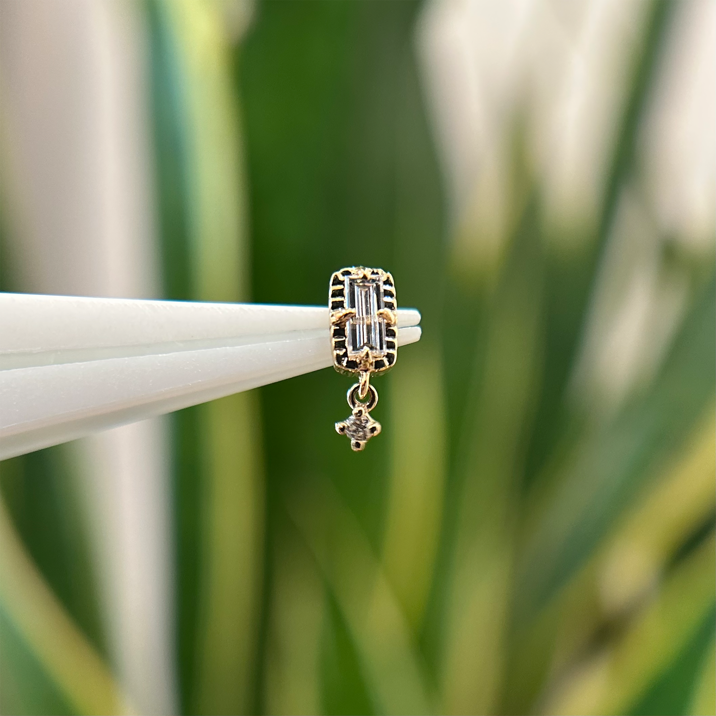 Jessie Threadless End